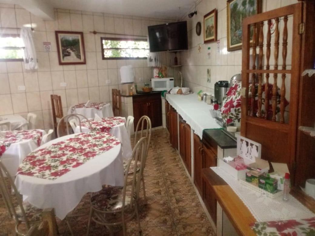 Pousada Beira Rio Санту-Антониу-ду-Пиньял Экстерьер фото
